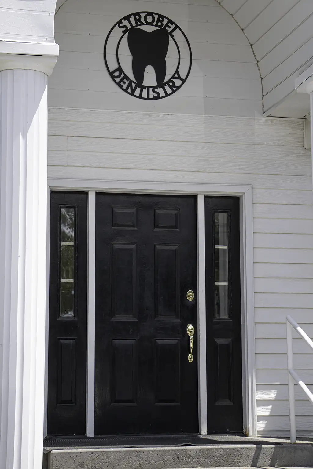 Front door of Strobel Family Dental to show emergency dentist in Rexburg Idaho