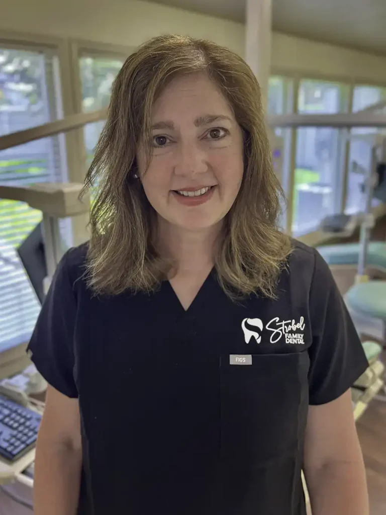 Kristen-receptionist